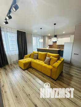 Студия квартира, посуточно, 35м2, 5/24 этаж