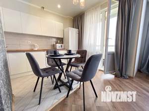 2-к квартира, посуточно, 60м2, 15/24 этаж