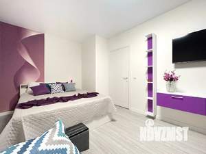 1-к квартира, посуточно, 38м2, 1/8 этаж