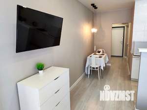 Студия квартира, посуточно, 28м2, 20/24 этаж