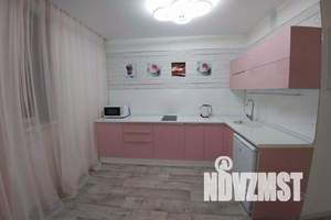 1-к квартира, посуточно, 45м2, 3/21 этаж