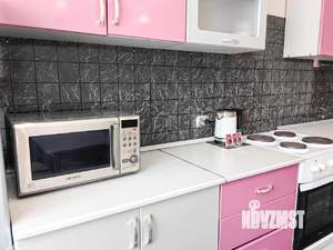 2-к квартира, посуточно, 64м2, 1/1 этаж