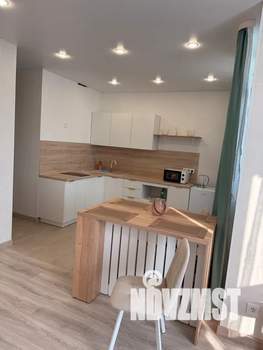 Студия квартира, посуточно, 38м2, 15/25 этаж