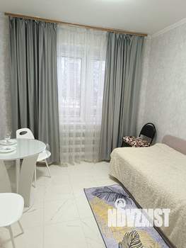 Студия квартира, посуточно, 15м2, 1/9 этаж