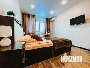 1-к квартира, посуточно, 35м2, 7/10 этаж