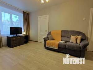 1-к квартира, посуточно, 50м2, 1/1 этаж