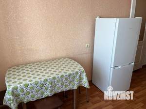 1-к квартира, на длительный срок, 38м2, 8/10 этаж