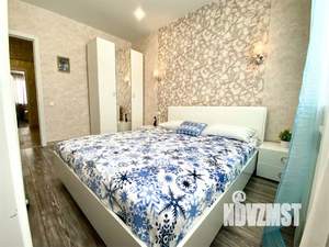1-к квартира, посуточно, 65м2, 1/1 этаж