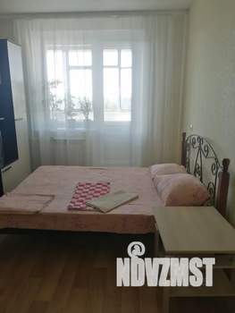 1-к квартира, посуточно, 31м2, 9/10 этаж