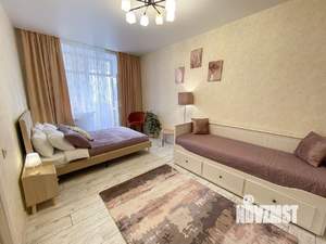 1-к квартира, посуточно, 35м2, 4/4 этаж