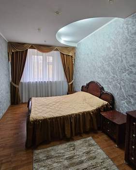 2-к квартира, на длительный срок, 74м2, 2/5 этаж
