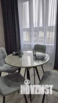 1-к квартира, посуточно, 36м2, 14/24 этаж