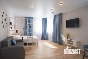 Студия квартира, посуточно, 45м2, 1/19 этаж