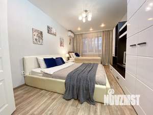 1-к квартира, посуточно, 42м2, 5/10 этаж