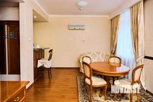 2-к квартира, посуточно, 50м2, 1/1 этаж