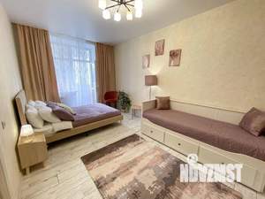 1-к квартира, посуточно, 35м2, 4/4 этаж