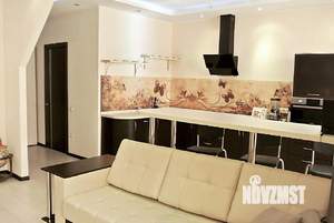 1-к квартира, посуточно, 47м2, 1/1 этаж