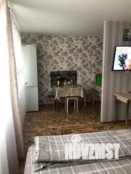 Студия квартира, посуточно, 39м2, 3/18 этаж