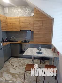 Студия квартира, посуточно, 45м2, 3/3 этаж