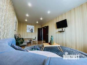 1-к квартира, посуточно, 35м2, 1/1 этаж