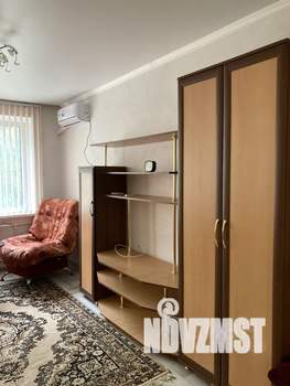 1-к квартира, посуточно, 35м2, 1/9 этаж