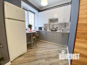 Студия квартира, посуточно, 33м2, 2/4 этаж