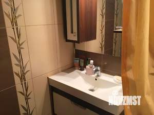 3-к квартира, посуточно, 58м2, 3/5 этаж