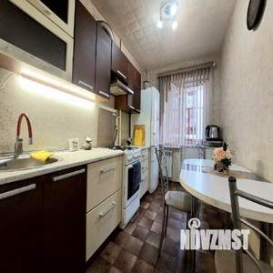 1-к квартира, посуточно, 54м2, 1/1 этаж