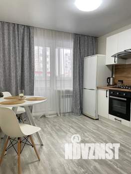 1-к квартира, посуточно, 37м2, 1/9 этаж