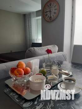 Студия квартира, посуточно, 42м2, 1/14 этаж