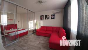 Студия квартира, посуточно, 45м2, 20/22 этаж