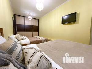 4-к квартира, посуточно, 150м2, 4/4 этаж