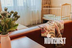 2-к квартира, посуточно, 60м2, 2/10 этаж