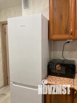 1-к квартира, посуточно, 35м2, 1/9 этаж