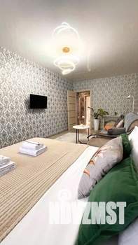 2-к квартира, посуточно, 48м2, 1/1 этаж