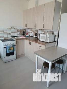 Студия квартира, посуточно, 32м2, 24/24 этаж