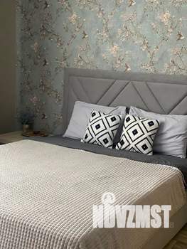 Студия квартира, посуточно, 32м2, 15/25 этаж