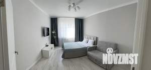 1-к квартира, посуточно, 37м2, 4/9 этаж