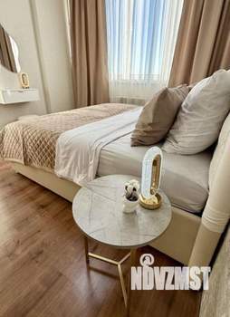 2-к квартира, посуточно, 54м2, 1/1 этаж