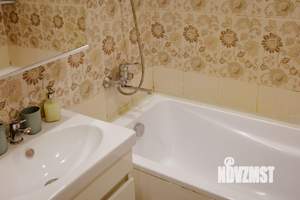 2-к квартира, посуточно, 64м2, 1/1 этаж