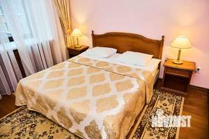 2-к квартира, посуточно, 50м2, 1/1 этаж