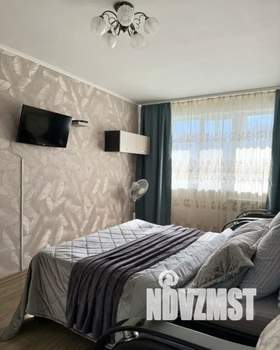 1-к квартира, посуточно, 40м2, 7/9 этаж