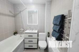 1-к квартира, посуточно, 43м2, 8/10 этаж