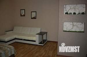 1-к квартира, посуточно, 48м2, 2/3 этаж