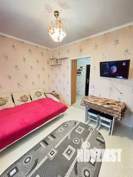 Студия квартира, посуточно, 32м2, 3/3 этаж