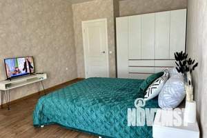1-к квартира, посуточно, 40м2, 13/24 этаж