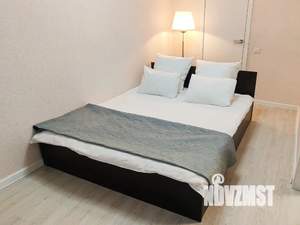 2-к квартира, посуточно, 40м2, 1/5 этаж