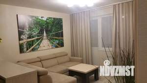 1-к квартира, посуточно, 57м2, 8/21 этаж