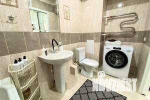 1-к квартира, посуточно, 38м2, 1/10 этаж