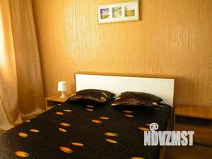 2-к квартира, посуточно, 65м2, 9/21 этаж